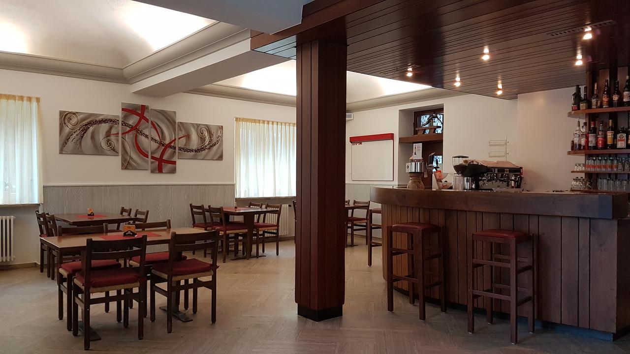 Osteria Belvedere Losone Bagian luar foto